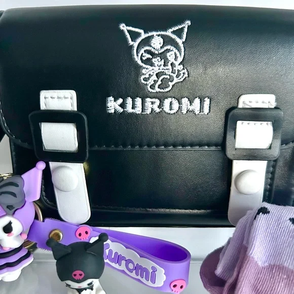 💜(KUR311) Kuromi Adorable 7-Piece Purse Bundle! - Picture 2 of 12